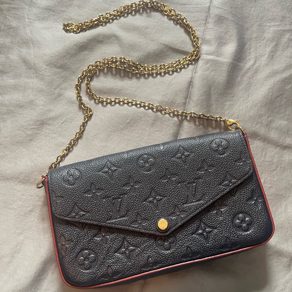 Louis Vuitton Felicia pochette